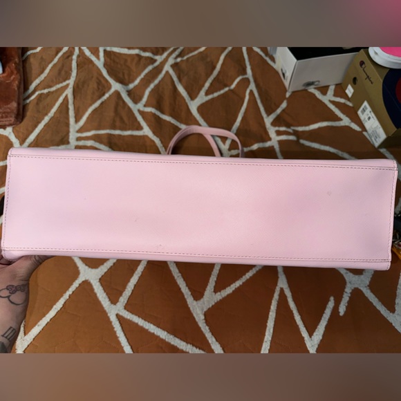 Heart studded ew icon purse. - Picture 3 of 5